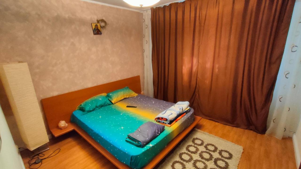 Duck Apartment Букурещ Екстериор снимка